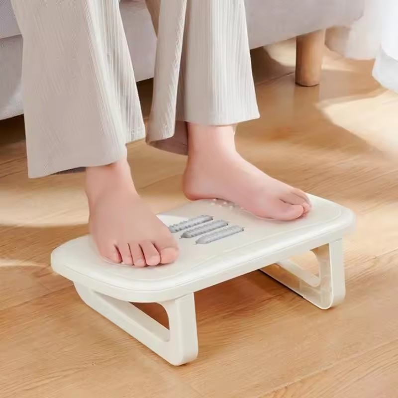 مسند قدم قابل للتعديل يوضع أسف - مراجعة Footrest Under Desk وسعره